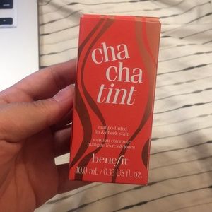 benifit lip and cheek stain